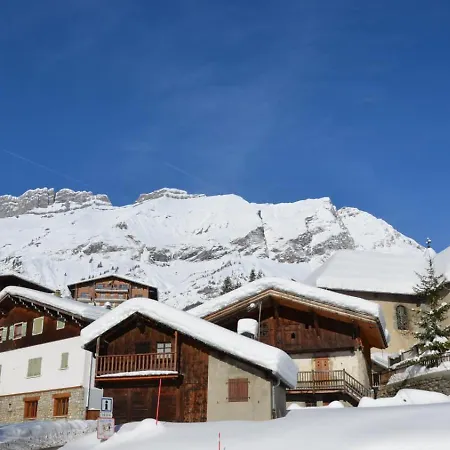 Hostcare - Le Petit Aravis - Balcon Panoramique